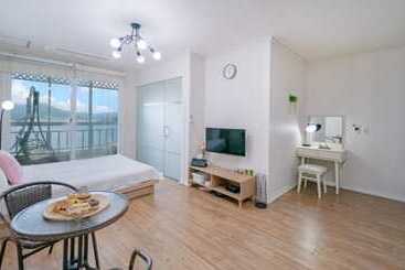 Geoje Badageurigo Pension