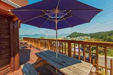 Boryeong Sky Garden Pension