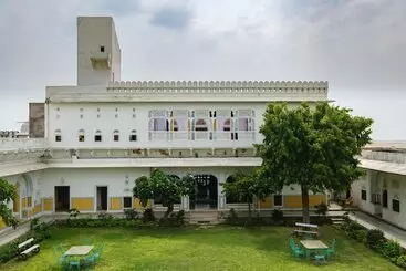 Hotel Rajmahal Palace