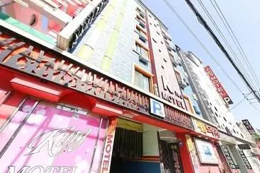 Motelli Changwon Jinhae King