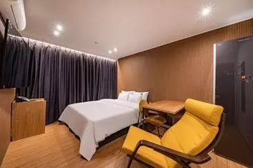 مُتل Changwon Palyongdong Hotel Tt