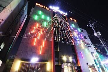 Motel Gyeongsan Angel