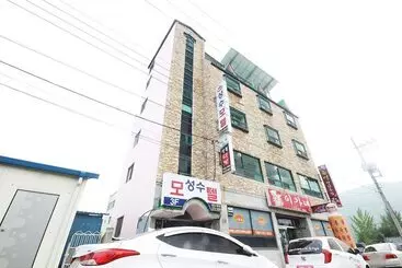 Motelli Uiryeong Seongsu