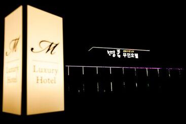 Wanju Myeongpum Self Check In Motel