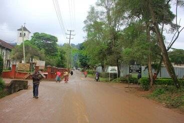 Lushoto Executive Lodge