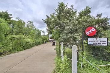 ホテル Oyo 1114 Wawa House