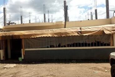 پانسیون Paleos Restaurant