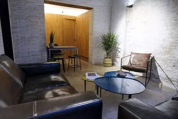 هتل آپارتمان Silken Casa Platerias Siglo Xv