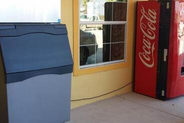 Motel Texan Inn And Suites Tilden