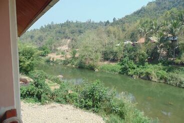 Pansiyon Saynambak Riverside Guest House