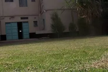 تختخواب و صبحانه Quest Resort