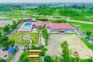 هتل Arambha Resort