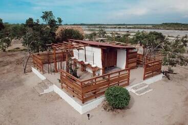 Maleiwa Beach Hostel