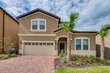 Cabane Villa In Windsor At Westside Resort 2638