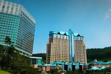 High1 Grand Hotel Main Tower