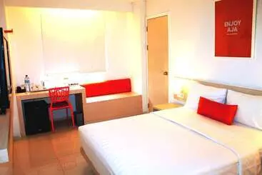 Hotel Zuri Express Lippo Cikarang