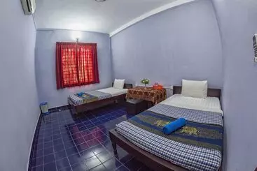 Lovely Jubbly Villa Hostel