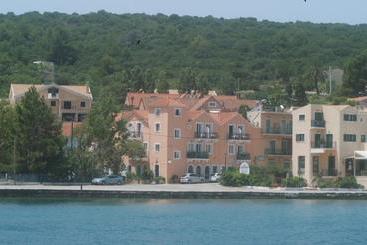 דירות לתיירים Marina Studios Ii