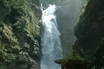 پانسیون Xanadu Hostel