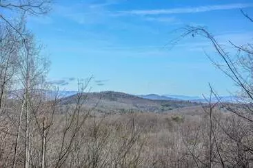 Mökkimajoitus His Place