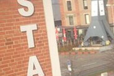 Hafentraum Indoorhostelcamp