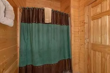 Mökkimajoitus Luxurious Nine Bears Home Minutes Away To Gatlinburg By Redawning