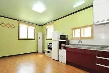 Gapyeong Jandigujang Pension