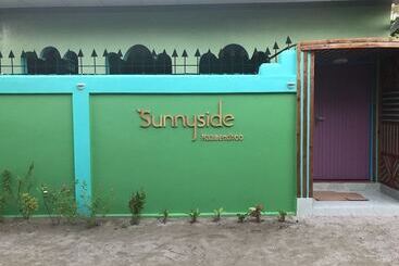 پانسیون Sunnyside Maamendhoo