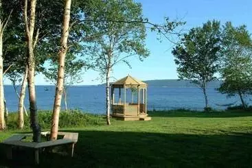 Sea Parrot Ocean View Resort