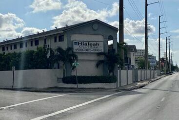 Hialeah Airport Motel