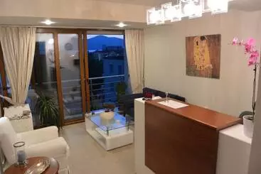 ホテル Lydia Apartments