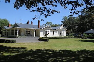 민박 Oak Lane Lodge