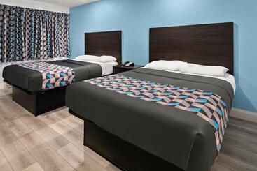 فندق Rodeway Inn