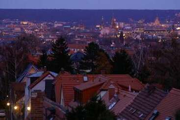 هتل Spa Resort Landlust Dresden