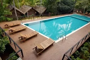فندق Athgira River Camping Udawalawe
