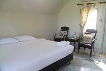 هتل Ban Bang Home Resort