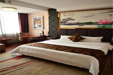 Lavande Hotel Wuhan Railway Station