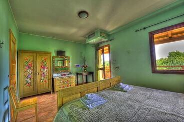 ホテル Agriturismo Ai Due Laghi