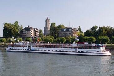 فندق Am Martinsberg