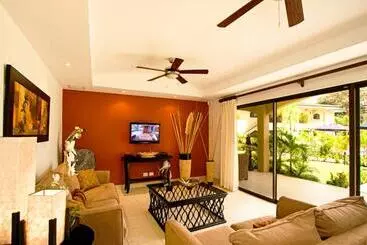 Отель Casa Del Sol  Villas Catalinas