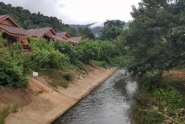 Hotel Khaosok Rainforest Resort