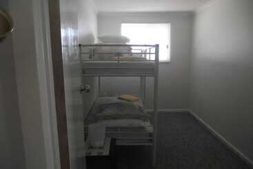 בית פרטי Aly's Cottage