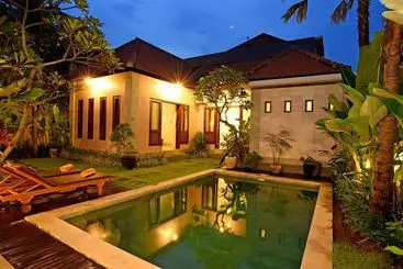 Kubal Villa & Restaurant