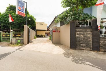 酒店 Reddoorz Syariah Near Rsud Tuban