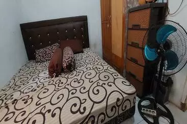 Oyo 91255 Desa Wisata Embung Purworejo Syariah