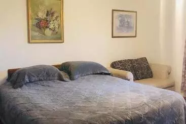 Black Hills Motel At Quail S Crossing