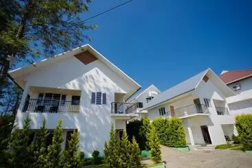 ホテル The Hazeberg Munnar