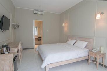 Otel Sevilla Resort Magelang