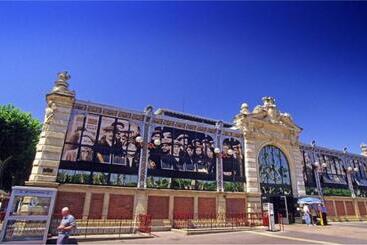 Pensionat Le Bourget   Envolée Romantique