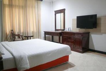 Szálloda Sofia Juanda Surabaya